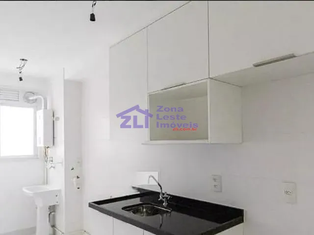 Apartamento 2 quartos e 2 banheiros, à venda, no bairro Brás em São Paulo