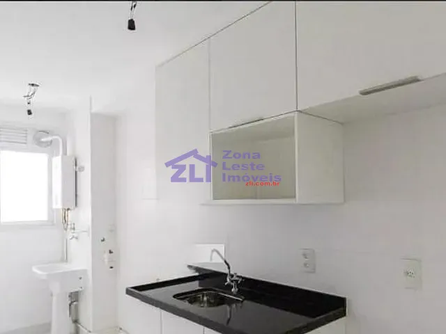 Apartamento 2 quartos e 2 banheiros, à venda, no bairro Brás em São Paulo