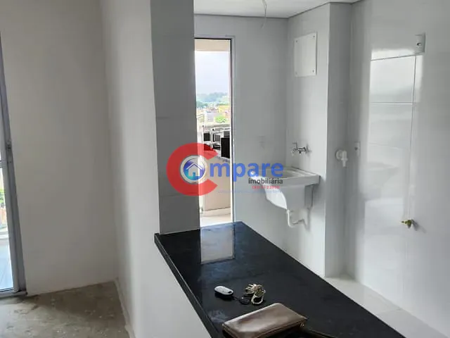 Apartamento 2 quartos e 1 banheiro, à venda, no bairro Vila Nova Bonsucesso em Guarulhos