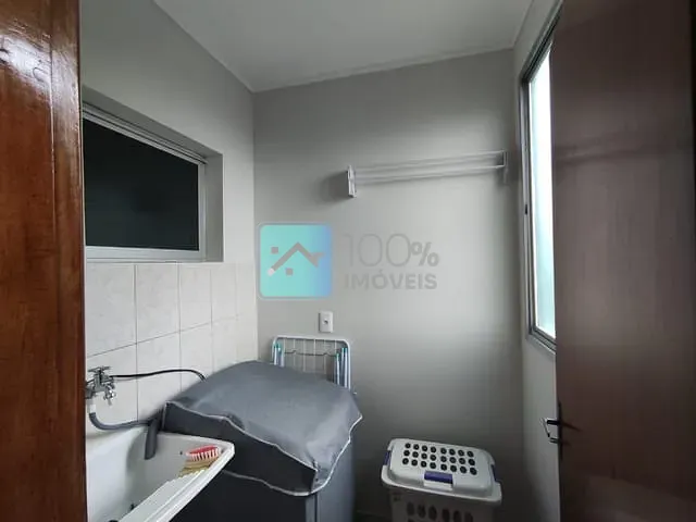 Apartamento com 54m² 2 quartos e 1 banheiro, à venda, no bairro Monte Castelo em São José dos Campos