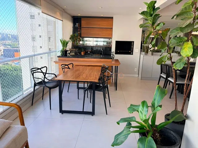 Apartamento 3 quartos e 5 banheiros, à venda, no bairro Vila Anastácio em São Paulo