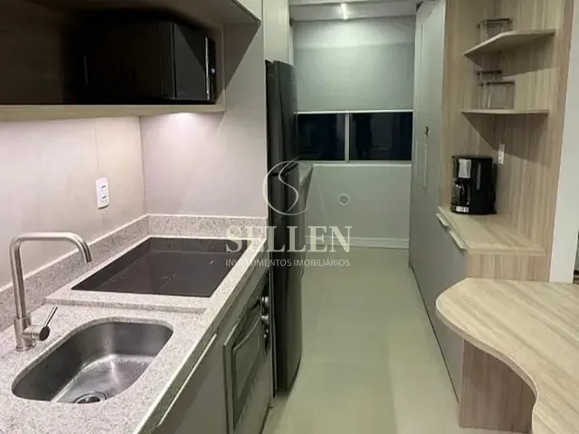 Apartamento 1 quarto e 1 banheiro, à venda, no bairro Centro em Balneário Camboriú