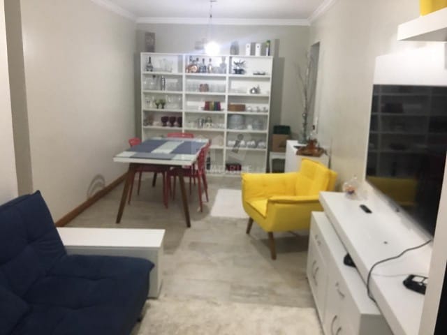 Apartamento à venda, no bairro Samambaia em Petrópolis