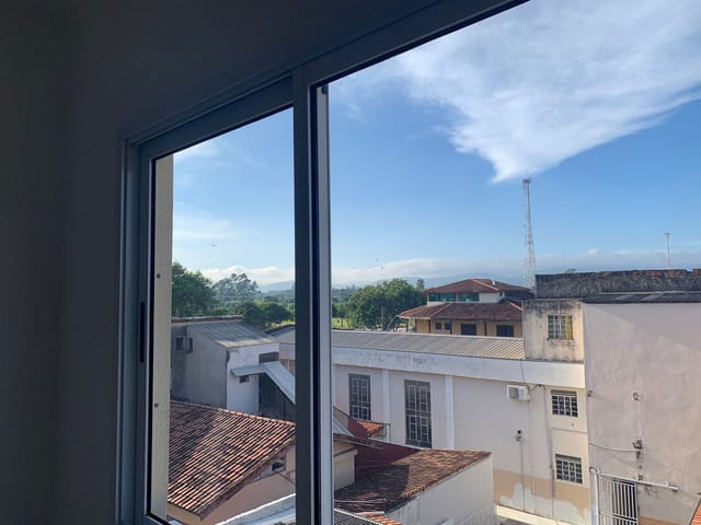 Apartamento 2 quartos e 2 banheiros, à venda, no bairro Jardim Carlota em Pindamonhangaba