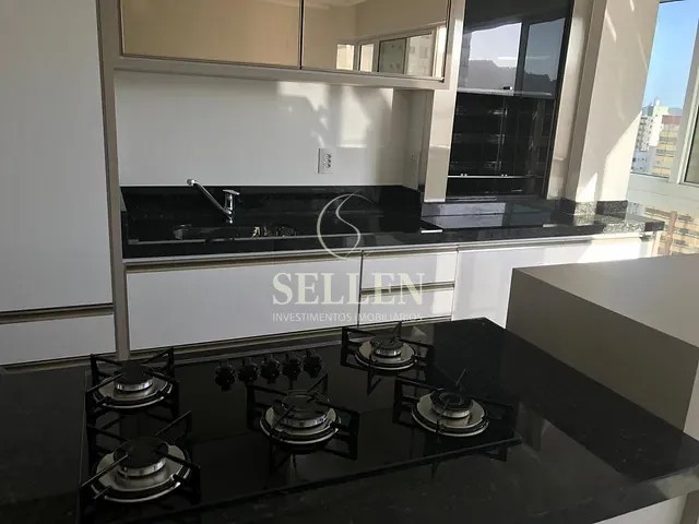 Apartamento 3 quartos e 3 banheiros, para alugar, no bairro Pioneiros em Balneário Camboriú