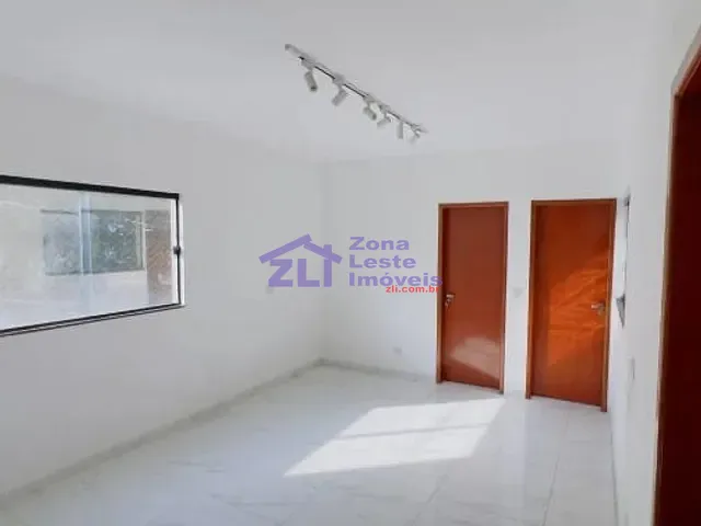 Apartamento 2 quartos e 1 banheiro, à venda, no bairro Vila Santa Isabel em São Paulo