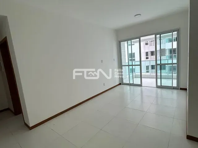 Apartamento 3 quartos e 2 banheiros, à venda, no bairro Pitangueiras em Lauro de Freitas