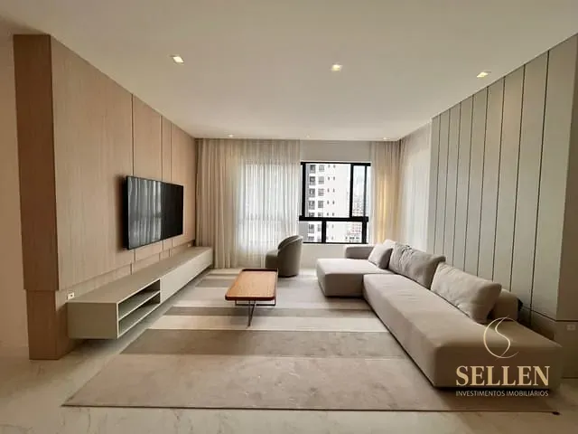 Apartamento com 209m² 3 quartos e 4 banheiros, à venda, no bairro Centro em Balneário Camboriú