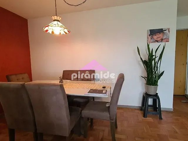 Apartamento com 115m² 2 quartos e 2 banheiros, à venda, no bairro Centro em São José dos Campos