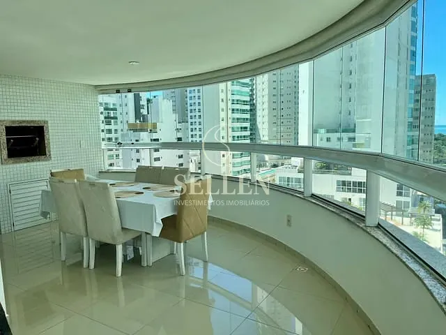 Apartamento 4 quartos e 4 banheiros, para alugar, no bairro Centro em Balneário Camboriú