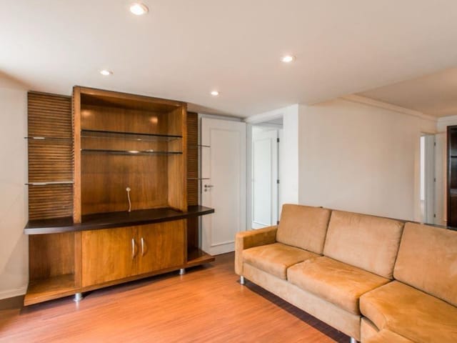 Apartamento com 186m² 3 quartos e 3 banheiros, à venda, no bairro Campo Belo em São Paulo