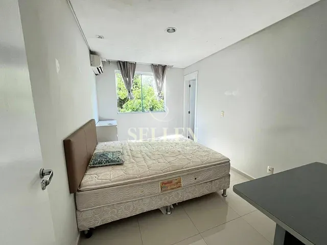 Apartamento 3 quartos e 2 banheiros, para alugar, no bairro Nações em Balneário Camboriú