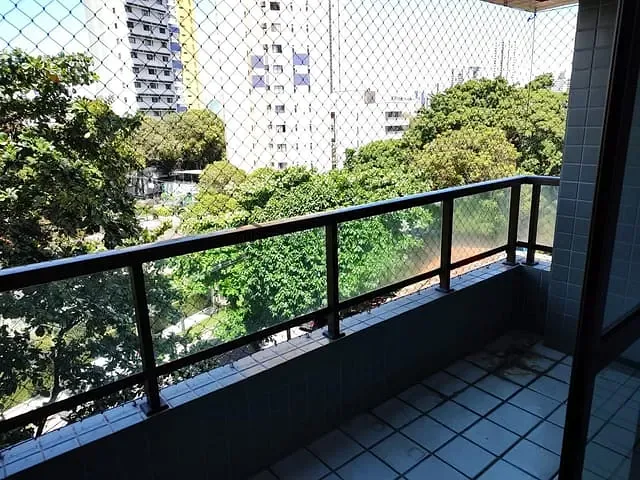 Apartamento 4 quartos e 3 banheiros, à venda, no bairro Santana em Recife