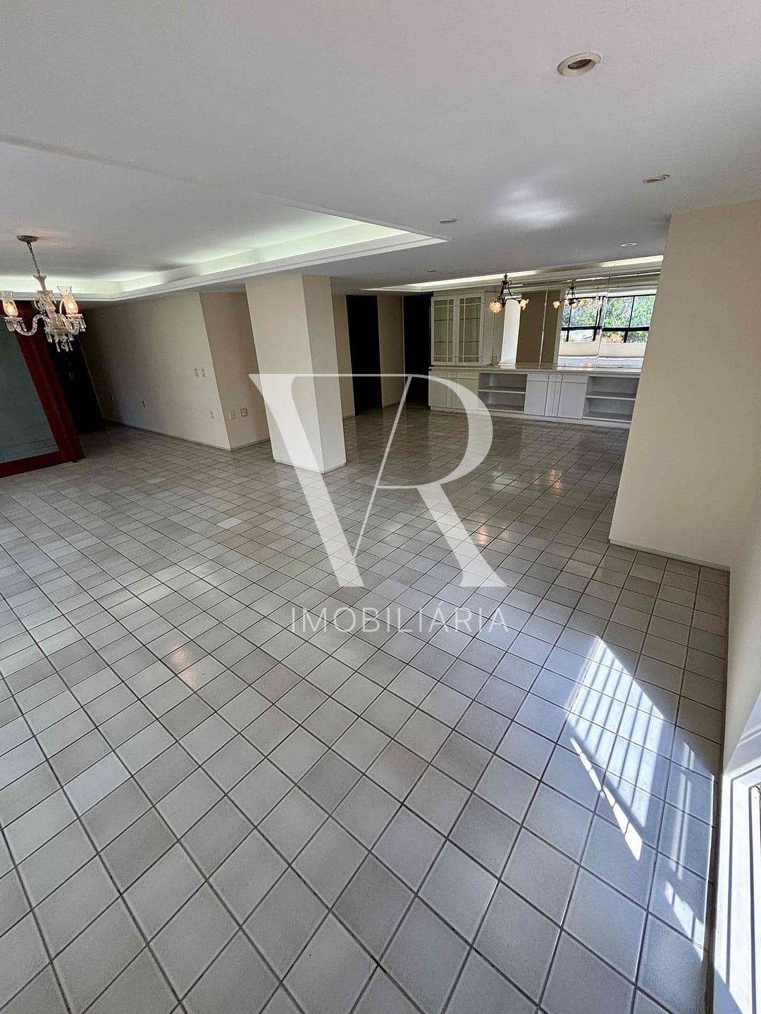Apartamento à venda com 3 quartos, 279m² - Foto 6