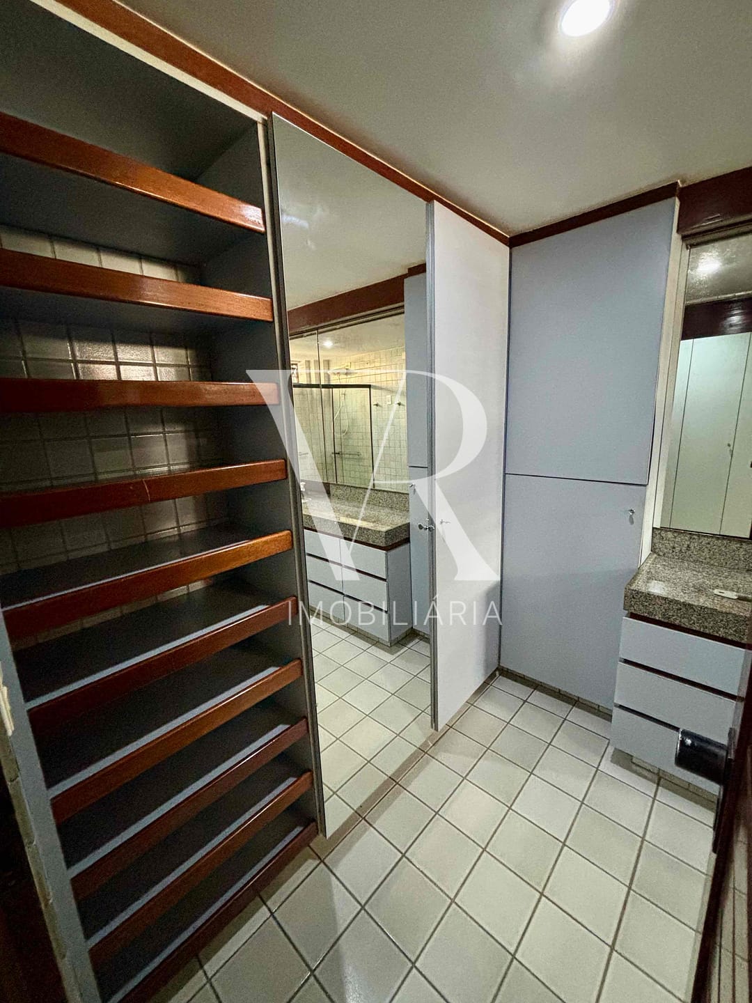 Apartamento à venda com 3 quartos, 279m² - Foto 14