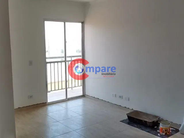 Apartamento com 55m² 2 quartos e 1 banheiro, à venda, no bairro Parque Continental II em Guarulhos