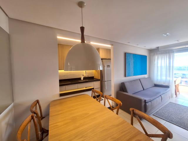 Apartamento 2 quartos e 2 banheiros, à venda, no bairro Centro em Bertioga