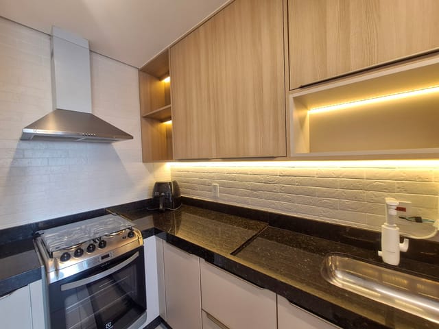 Apartamento 2 quartos e 2 banheiros, à venda, no bairro Centro em Bertioga