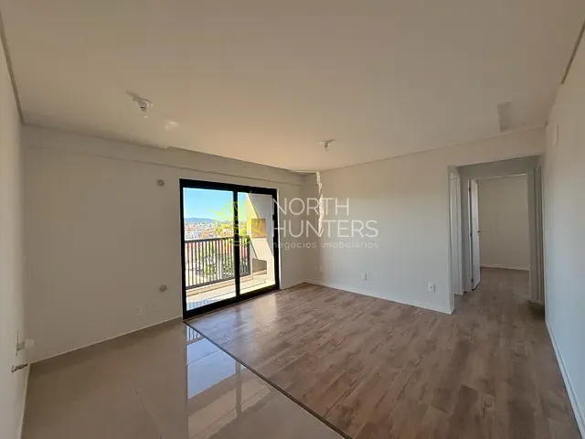 Apartamento com 76m² 2 quartos e 1 banheiro, para alugar, no bairro Iririú em Joinville
