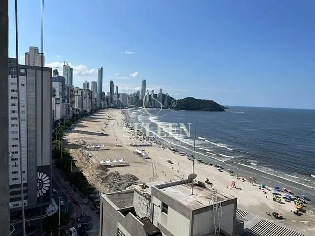 Apartamento 4 quartos e 2 banheiros, à venda, no bairro Centro em Balneário Camboriú