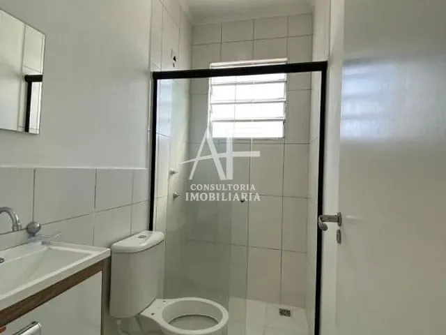 Apartamento com 48m² 2 quartos e 1 banheiro, à venda ou para alugar, no bairro Parque Senhor do Bonfim em Taubaté