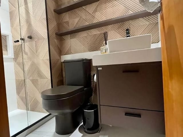 Apartamento com 76m² 3 quartos e 2 banheiros, à venda, no bairro Granja dos Cavaleiros em Macaé