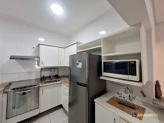 Apartamento 3 quartos e 2 banheiros, para alugar, no bairro Riviera em Bertioga
