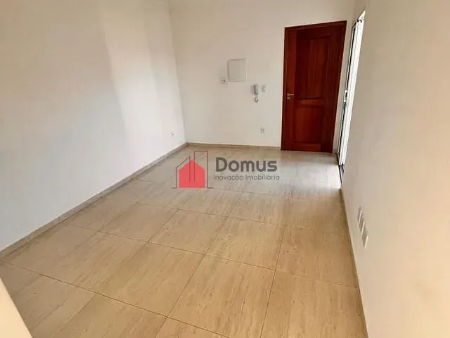 Apartamento 2 quartos e 1 banheiro, à venda, no bairro Parque São Domingos em Pindamonhangaba