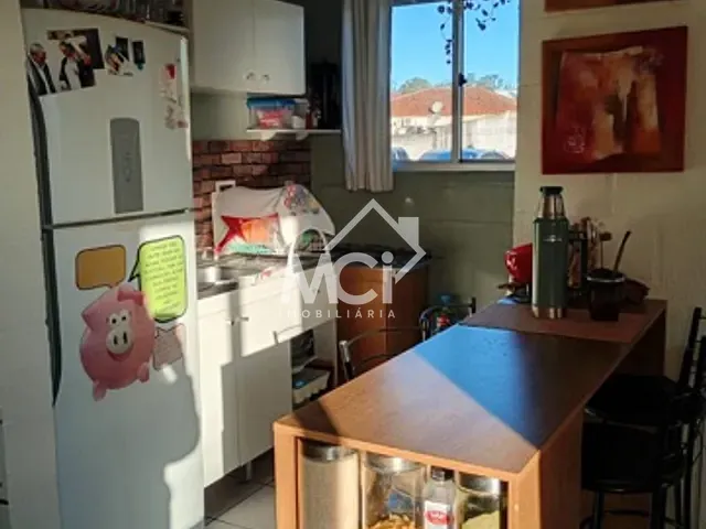 Apartamento 2 quartos e 1 banheiro, à venda, no bairro Areal em Pelotas