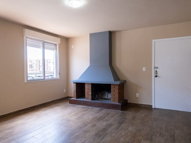 Apartamento com 143m² 3 quartos e 2 banheiros, para alugar, no bairro Centro em Pelotas