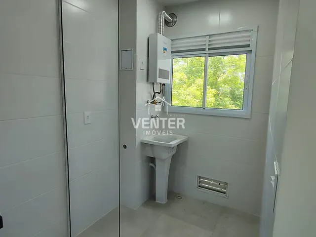 Apartamento com 68m² 2 quartos e 1 banheiro, à venda, no bairro Parque Santo Antônio em Taubaté