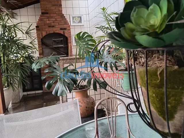 Apartamento 4 quartos e 4 banheiros, à venda, no bairro Ano Bom em Barra Mansa