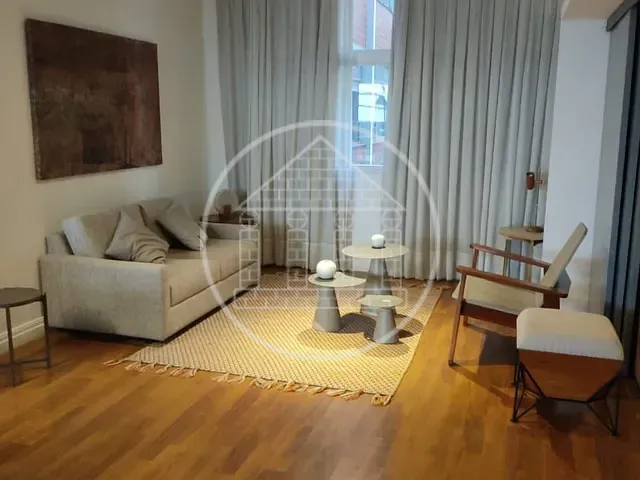 Apartamento com 137m² 2 quartos e 1 banheiro, para alugar, no bairro Jardim Paulista em São Paulo