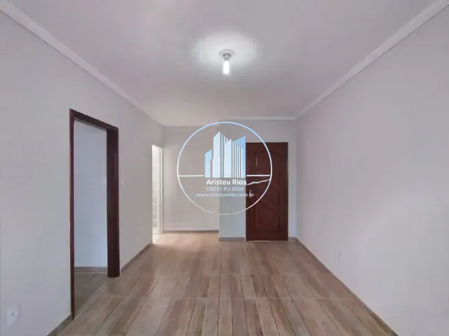 Apartamento 2 quartos e 1 banheiro, para alugar, no bairro Fátima II em Pouso Alegre