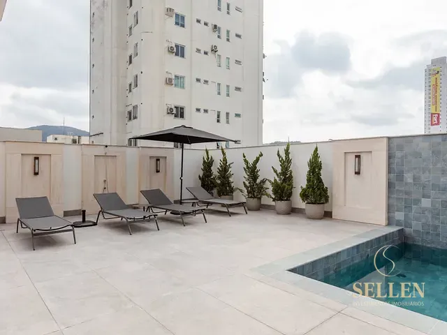 Apartamento com 402m² 3 quartos e 5 banheiros, à venda, no bairro Pontal Norte em Balneário Camboriú