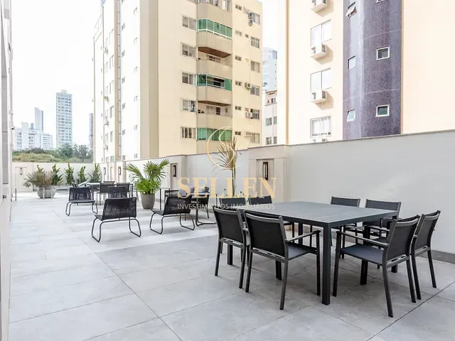 Apartamento com 402m² 3 quartos e 5 banheiros, à venda, no bairro Pontal Norte em Balneário Camboriú