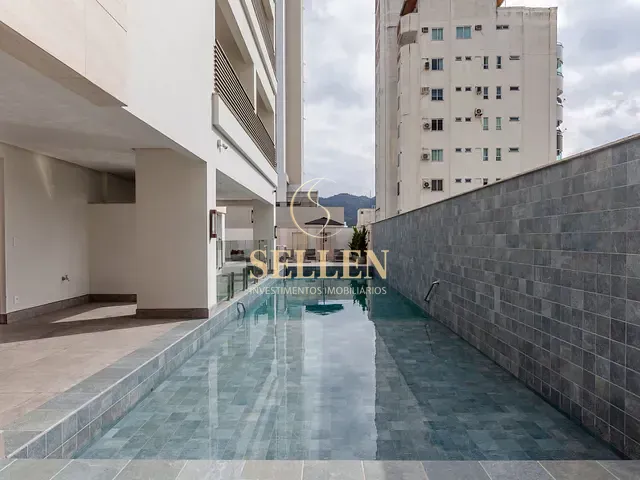 Apartamento com 402m² 3 quartos e 5 banheiros, à venda, no bairro Pontal Norte em Balneário Camboriú
