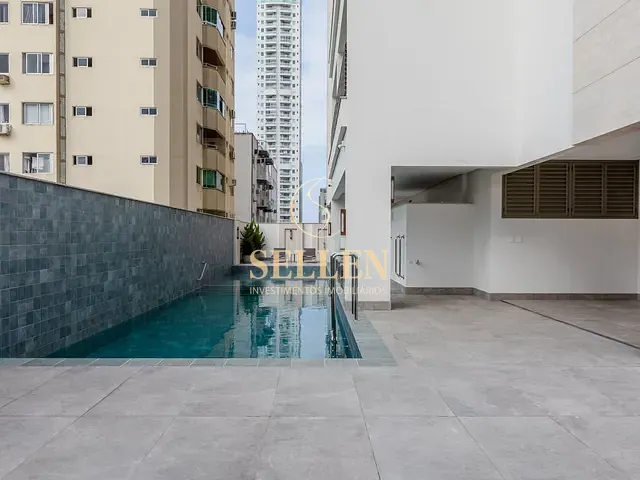 Apartamento com 402m² 3 quartos e 5 banheiros, à venda, no bairro Pontal Norte em Balneário Camboriú