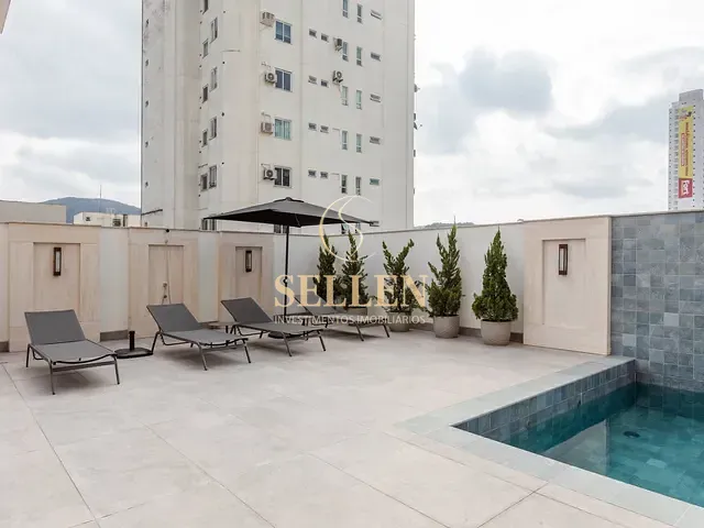 Apartamento com 402m² 3 quartos e 5 banheiros, à venda, no bairro Pontal Norte em Balneário Camboriú