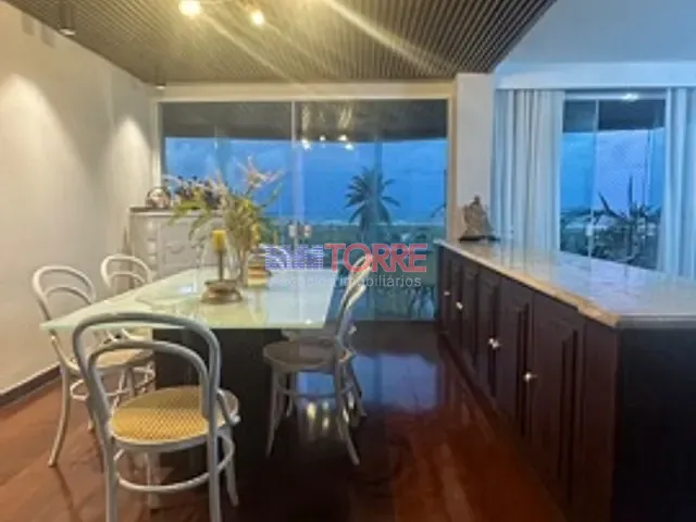 Apartamento 4 quartos e 4 banheiros, à venda, no bairro Centro em Ilhéus