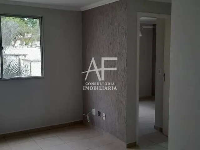 Apartamento 2 quartos e 1 banheiro, à venda ou para alugar, no bairro Jardim Uirá em São José dos Campos