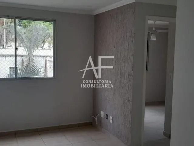 Apartamento 2 quartos e 1 banheiro, à venda ou para alugar, no bairro Jardim Uirá em São José dos Campos
