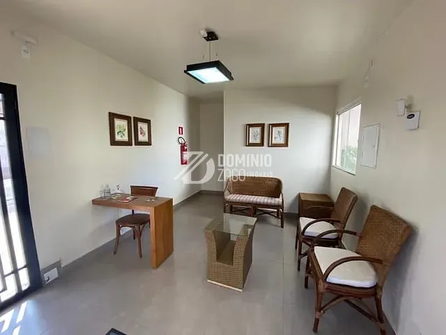 Apartamento 3 quartos e 2 banheiros, para alugar, no bairro Fabrício em Uberaba