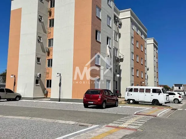 Apartamento 2 quartos e 1 banheiro, à venda, no bairro Fragata em Pelotas