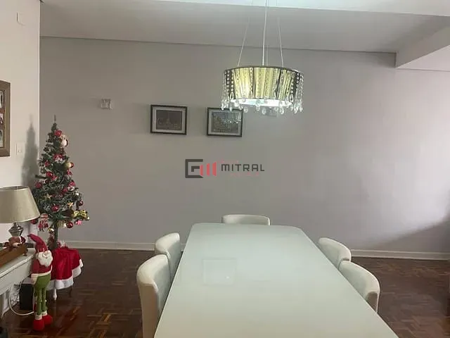 Apartamento 3 quartos e 2 banheiros, à venda, no bairro Centro em Londrina