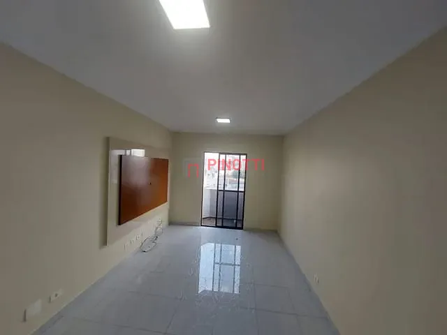 Apartamento 2 quartos e 1 banheiro, à venda, no bairro Nova Petrópolis em São Bernardo do Campo