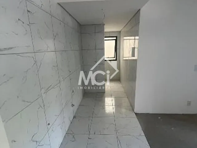 Apartamento 2 quartos e 1 banheiro, à venda, no bairro Três Vendas em Pelotas