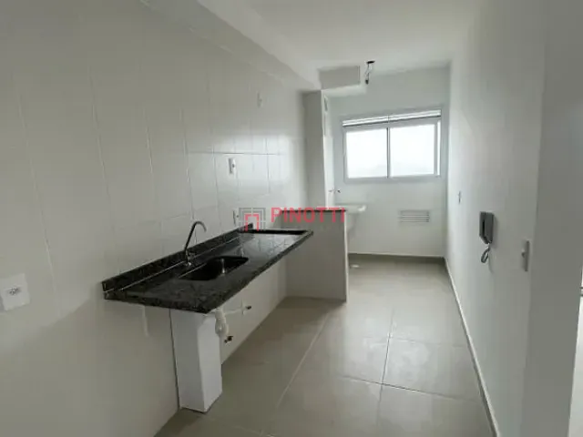 Apartamento 2 quartos e 1 banheiro, à venda, no bairro Vila Baeta Neves em São Bernardo do Campo