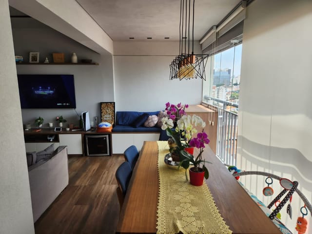 Apartamento com 85m² 2 quartos e 3 banheiros, à venda, no bairro Cambuci em São Paulo