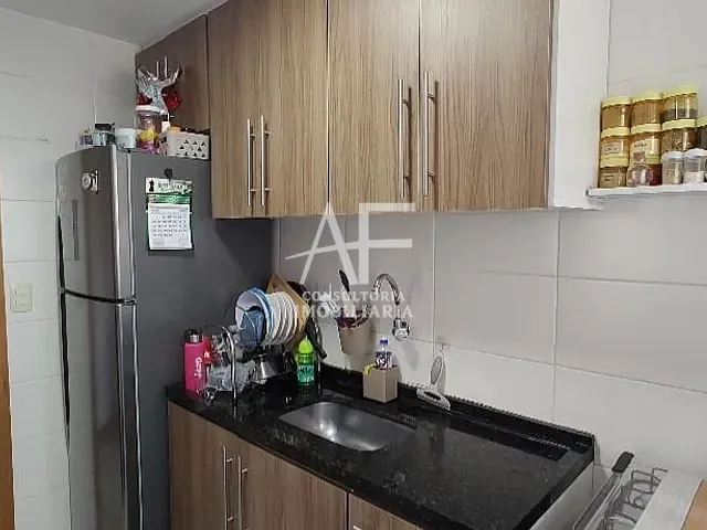 Apartamento com 60m² 2 quartos e 2 banheiros, à venda, no bairro Vila Iapi em Taubaté